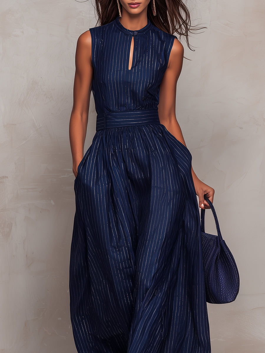 Anna ¦ Tuta blu scuro a righe con scollo a chiave e pantaloni a gamba larga
